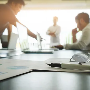 ¿Cómo elegir el reloj de fichar personal ideal para tu empresa?
