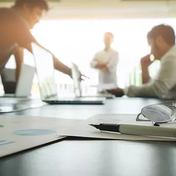 ¿Cómo elegir el reloj de fichar personal ideal para tu empresa?